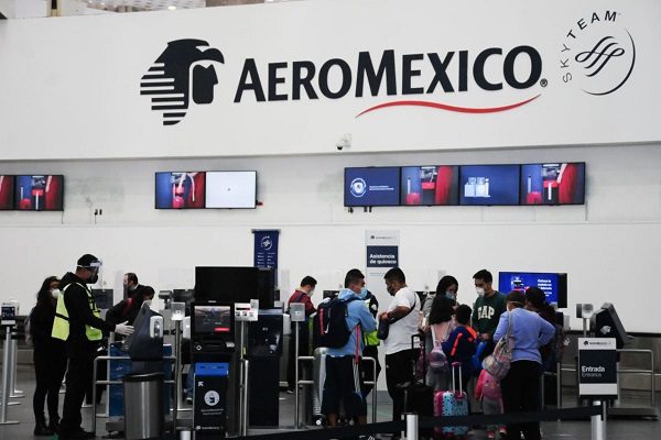 Cancelan 42 vuelos el viernes y 9 el sábado en el AICM