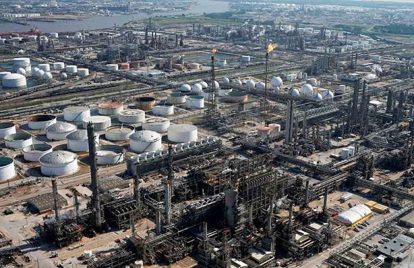 Pemex recibirá llaves de Deer Park el 20 de enero, según fuentes a Reuters