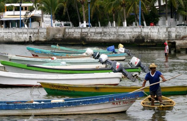 EE.UU. cerrará los puertos del Golfo a barcos pesqueros mexicanos