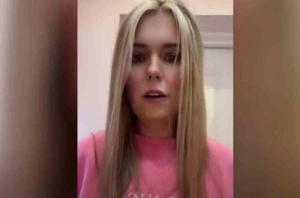 Joven se vuelve viral al mostrar cómo es su vida como invidente #VIDEOS