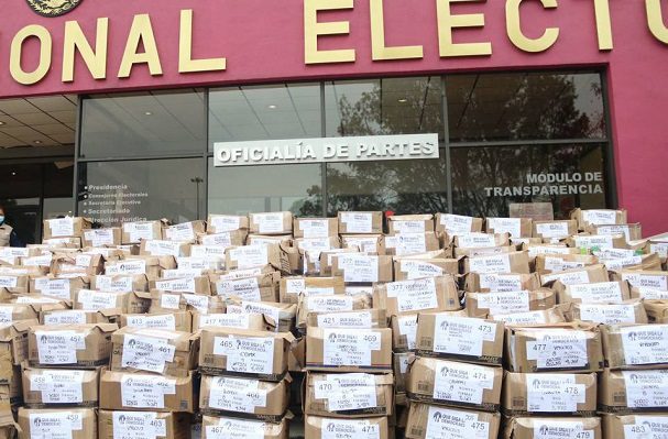 INE reporta validación de 100% de firmas para consulta de revocación de mandato