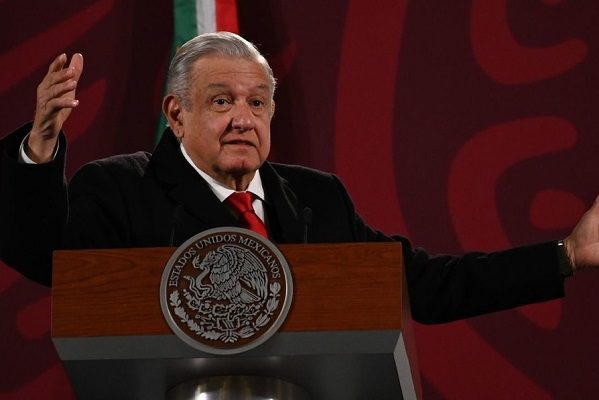 "No lo hicimos mejor, pero tampoco peor": AMLO sobre ahorros en Presidencia