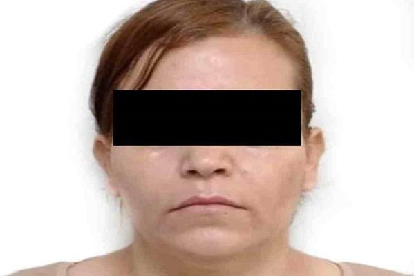 FGR entrega a EU a mujer que introducía ilegalmente armas a México