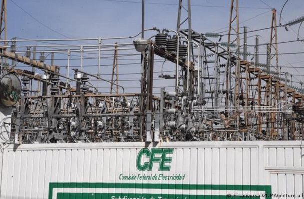 Senadores de EE.UU. piden a Biden "no callar" ante política energética de México