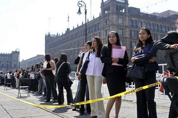 Crece desempleo en México; la población desocupada alcanza 2.1 millones