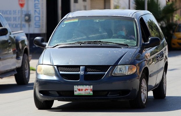 Se publica decreto para regularizar ‘autos chocolate’ en 10 estados