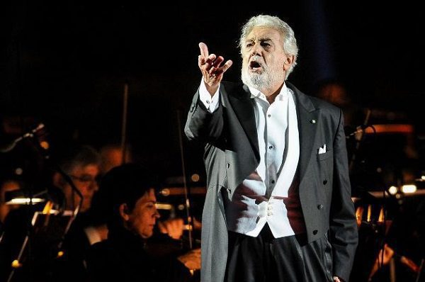 Plácido Domingo pospone conciertos en México por aumento de contagios