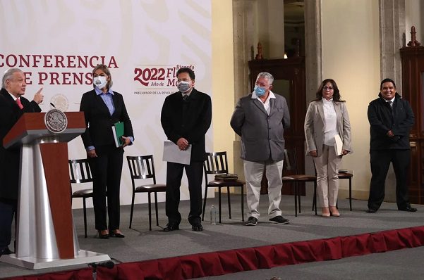 Inicia en la mañanera paso de aspirantes a líderes sindicales de Pemex