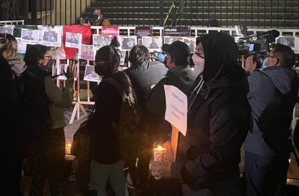 Así protestaron frente a la Segob por los asesinatos de periodistas en México