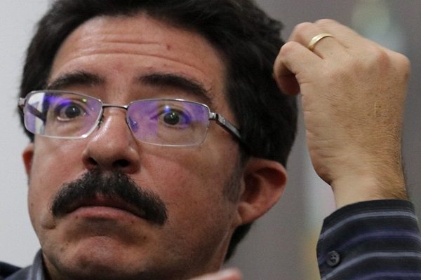 AMLO descarta reconsiderar propuesta de Pedro Salmerón como embajador