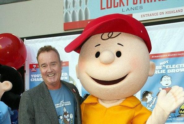 Se suicida Peter Robbins, actor que dio voz a Charlie Brown en inglés