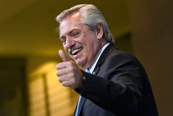 Argentina anuncia acuerdo con el FMI para pagar su deuda