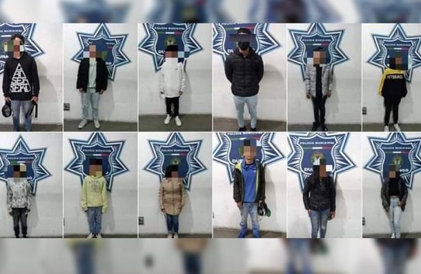 Detienen a 12 adolescentes por meterse a panteón de Durango a jugar con una Ouija