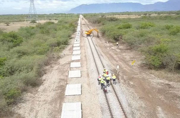 AMLO llama a “aplicarse a fondo” para inaugurar el Tren Maya en 2023