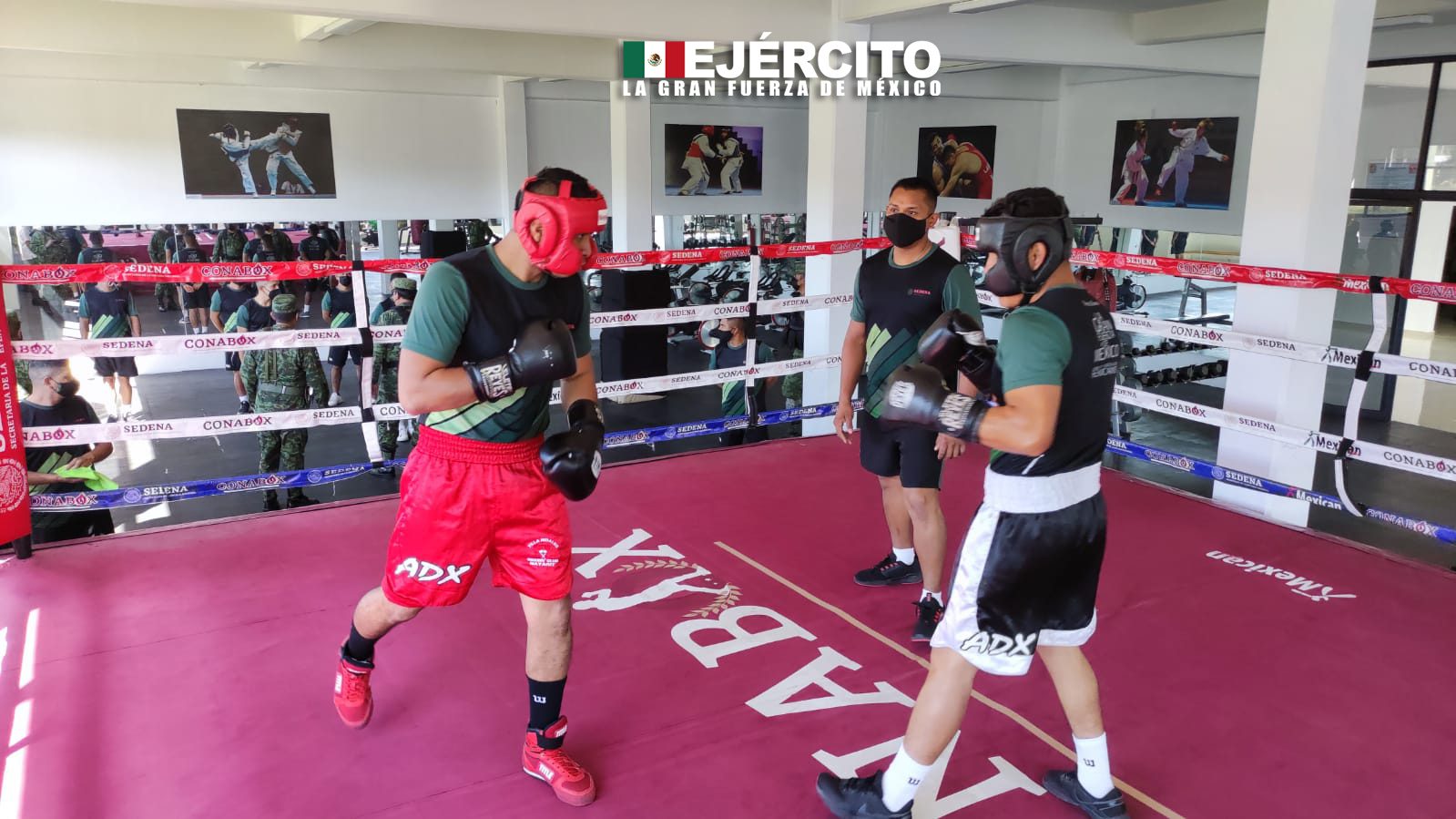 Comisión Nacional Boxeo dona 12 rings de boxeo a Sedena