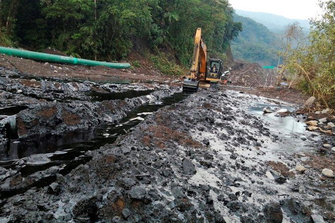 Derrame de petróleo en Amazonía de Ecuador