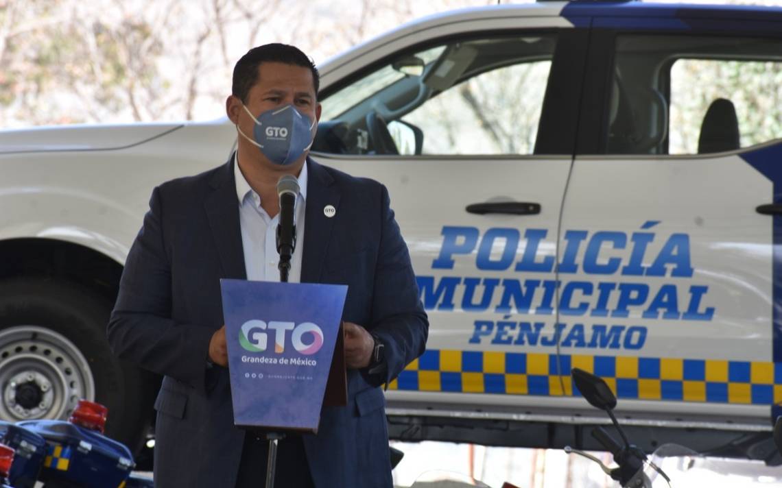 Diego Sinhue entrega equipo policial al municipio de León, Guanajuato