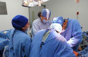 En Veracruz, extirpan con éxito tumor estomacal a paciente con Covid-19
