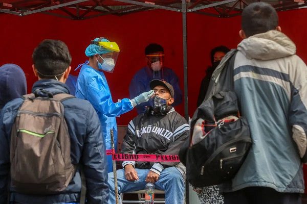 Estamos en la fase de descenso de la cuarta ola de covid-19, asegura López-Gatell