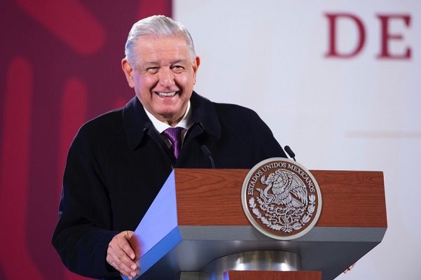 AMLO anuncia que creación de una empresa estatal para explotar litio