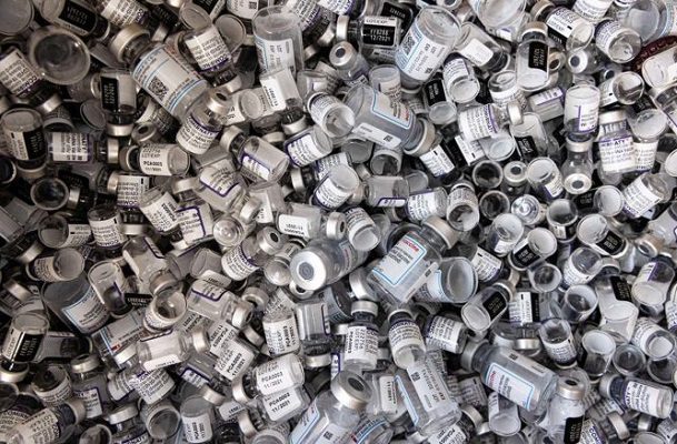 La OMS advierte una nueva amenaza: los desechos médicos de la pandemia