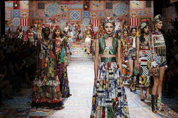 Dolce & Gabbana dejará de usar pieles de animales a partir de 2022