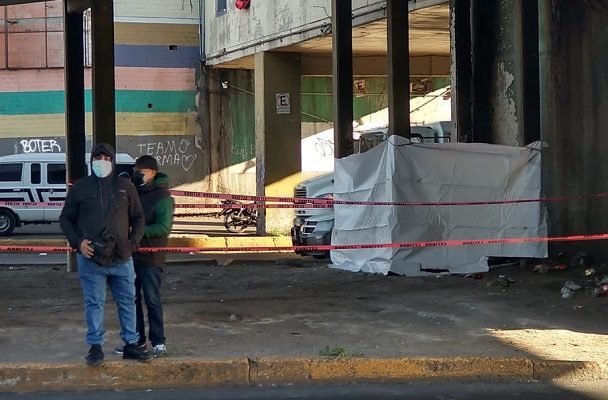 Hallan muerto a hombre en la Central de Abasto de CDMX