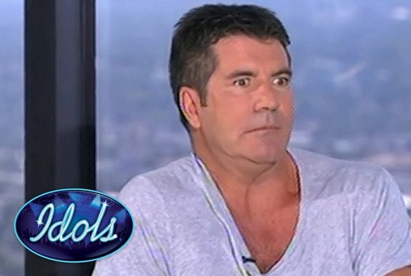 El productor Simon Cowell fue hospitalizado tras accidente en bicicleta