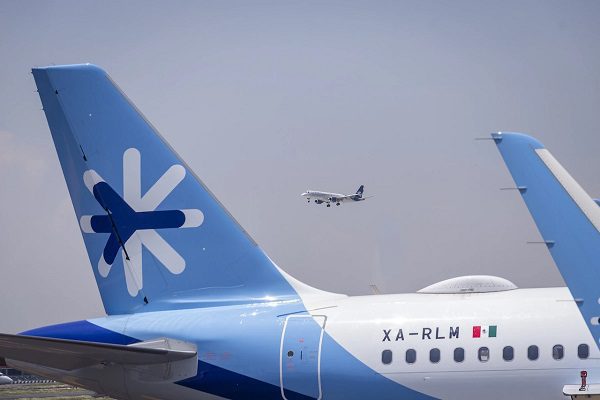 Interjet asegura vuelos volará desde el AIFa, pese a llevar un año de huelga