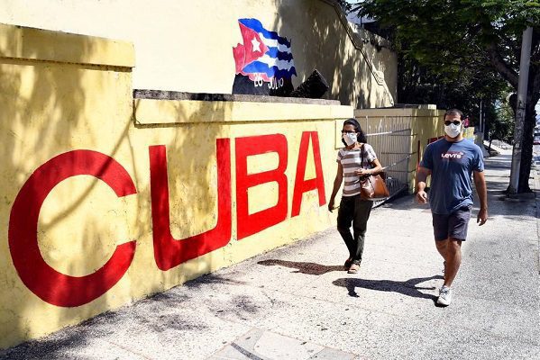 Alertan por alto número de adultos mayores fallecidos por covid-19 en Cuba