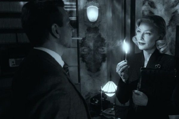 Guillermo del Toro es nominado a Mejor Película en los Óscar por Nightmare Alley