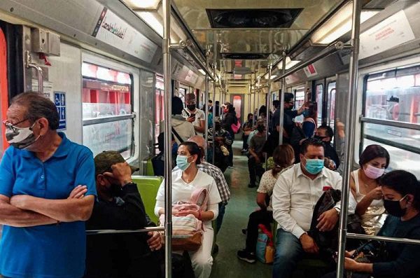 Cortan corriente por caída de muleta en vías de la Línea 3 del Metro CDMX