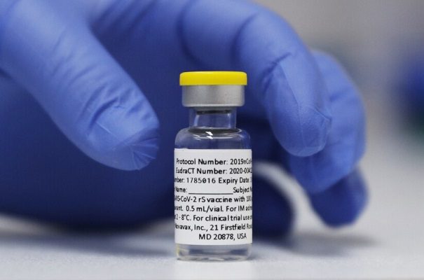 Vacuna de Novavax, probada en México, es eficaz en menores de 12 años