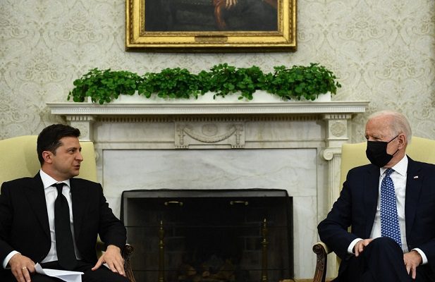 El presidente de Ucrania invita a Biden al país en los "próximos días" |