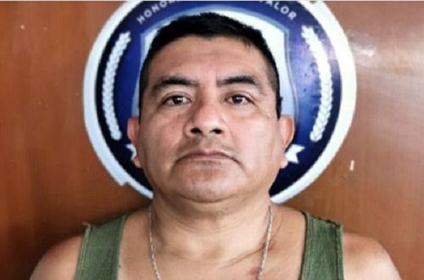 Encarcelan a policía de Edomex por almacenar pornografía infantil