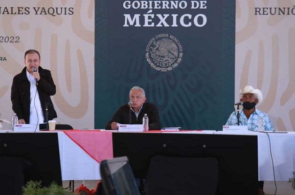 AMLO ofrece a yaquis pagar lo que obtienen por bloquear carreteras