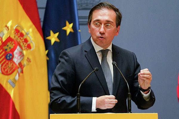 España descarta tomar medidas contra México por "pausa" de AMLO