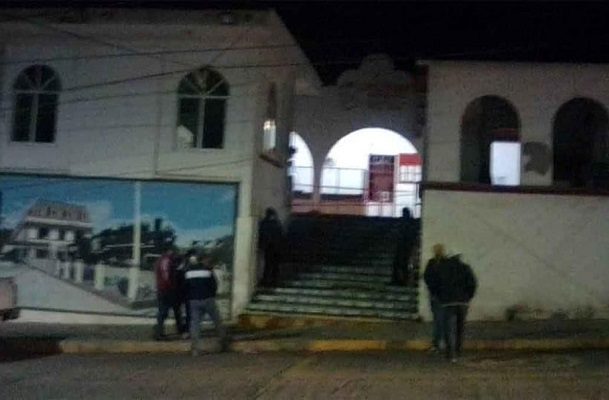 Asaltan tesorería de ayuntamiento oaxaqueño y se llevan 10 mdp