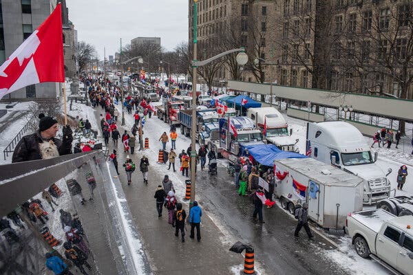 Congelarán cuentas de camioneros que participan en protestas en Canadá
