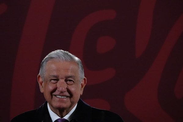 Asesinatos de periodistas no tienen que ver con su labor, señala AMLO