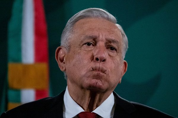 El Tri se deslinda de adaptación de 'Todo me sale mal' contra AMLO #VIDEO