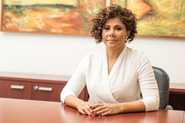 Leslie Hendricks es la precandidata del PRI a la gubernatura de Quintana Roo