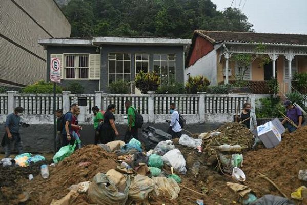 Asciende a 176 la cifra de muertos por fuertes lluvias en Brasil