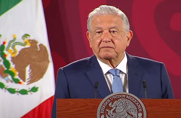 AMLO prevé que vacunas contra COVID-19 aseguradas para todo 2022
