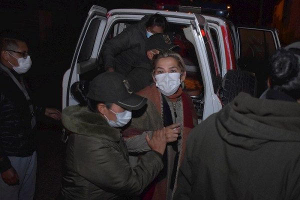 Amplían la prisión preventiva a Jeanine Áñez por tres meses más