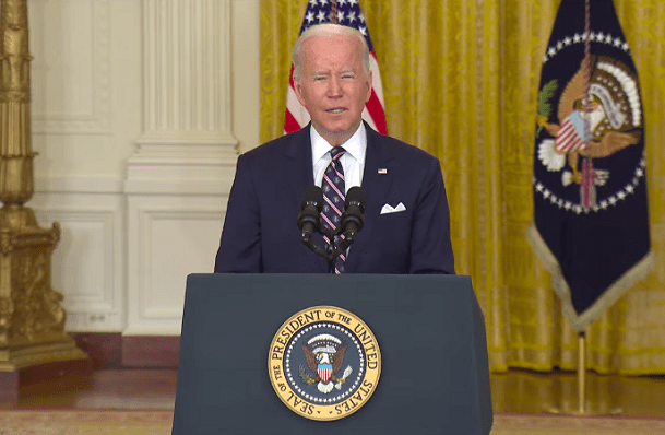 "Es el principio de una invasión rusa", asegura Biden y anuncia sanciones