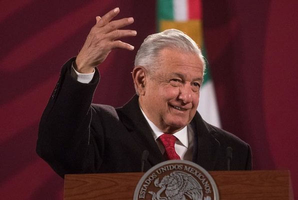 AMLO y gobernadores de Morena rompieron la veda, confirma TEPJF