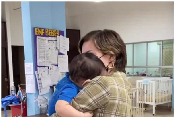 Mariana Rodríguez vuelve a exhibir al bebé Emilio en sus redes #VIDEO