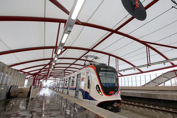 Procesan a cuatro exfuncionarios del Metrorrey por daño al erario público