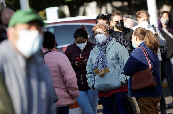 CDMX continúa en semáforo amarillo "muy cerca del semáforo verde"